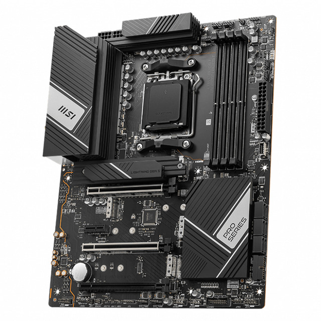 Tarjeta Madre MSI PRO X670-P WIFI / Socket AM5 / ATX / DDR5 / SATA3 y USB3.2 / M.2 / WiFi / Ryzen 7000
